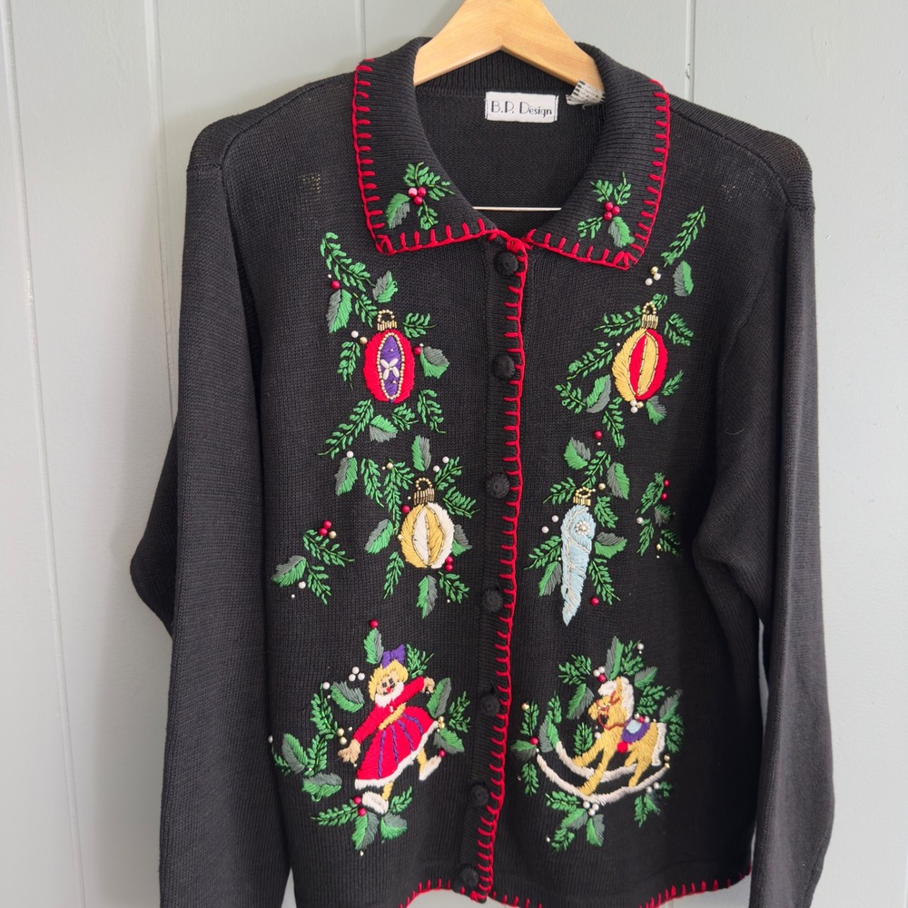 VTG B.P. Design Christmas sweater L embroidered toys ornaments‎ beaded cardigan